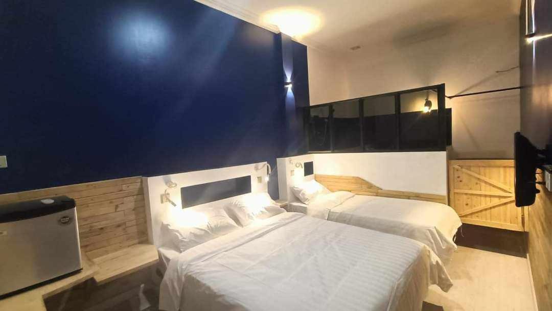 Little Susie Double Or Twin Hotel พนมเปญ ภายนอก รูปภาพ